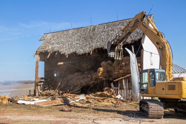 Barn Demolition in Conroe